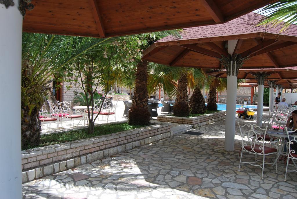 Hotel Panorama Саранда Экстерьер фото